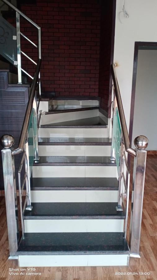 Hotel Amishi Raiwala Экстерьер фото